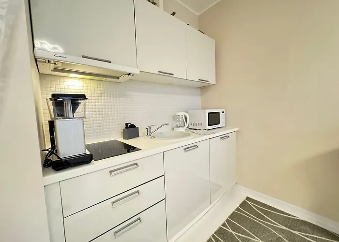 Apartament I&a - Roseni Tn *